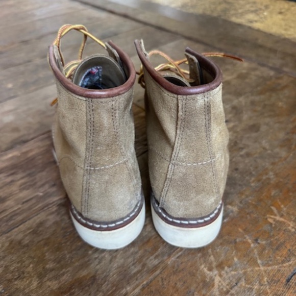 CLASSIC MOC® Women's Short Boot in Olive Mohave Leather - Picture 5 of 9